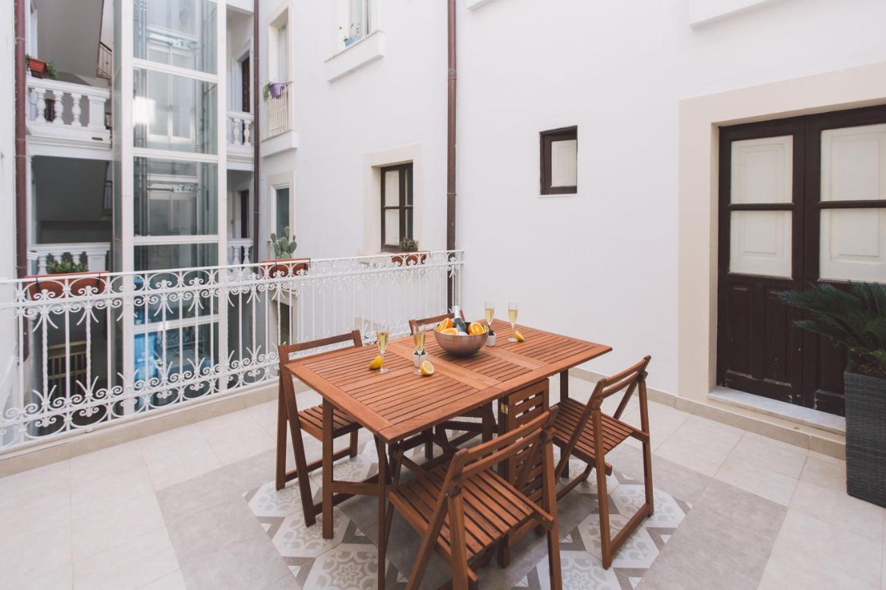 New Apartment With Patio Syracuse Eksteriør billede
